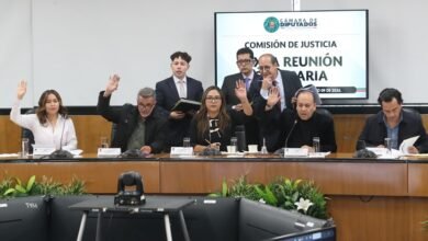 La Comisión de Justicia aprueba reformas en México sobre identidad digital, orden de apellidos y abuso sexual para actualizar el marco legal.
