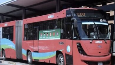 Acabús vuelve a cerrar estaciones en Acapulco por un conflicto de pagos a seguridad privada y deja otra vez a usuarios sin transporte público.