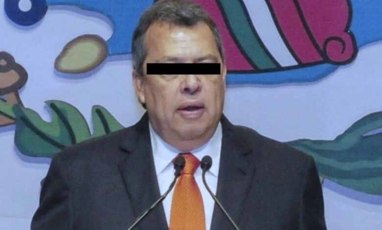 Aguirre desaparición forzada por caso Ayotzinapa fue vinculado a proceso. La defensa apelará y la Fiscalía tendrá cuatro meses para ampliar la investigación