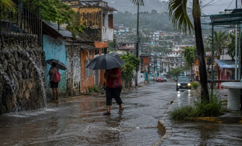 El SMN prevé lluvias fuertes en el este y sur de Guerrero este domingo. Autoridades recomiendan mantenerse atentos a los avisos oficiales.